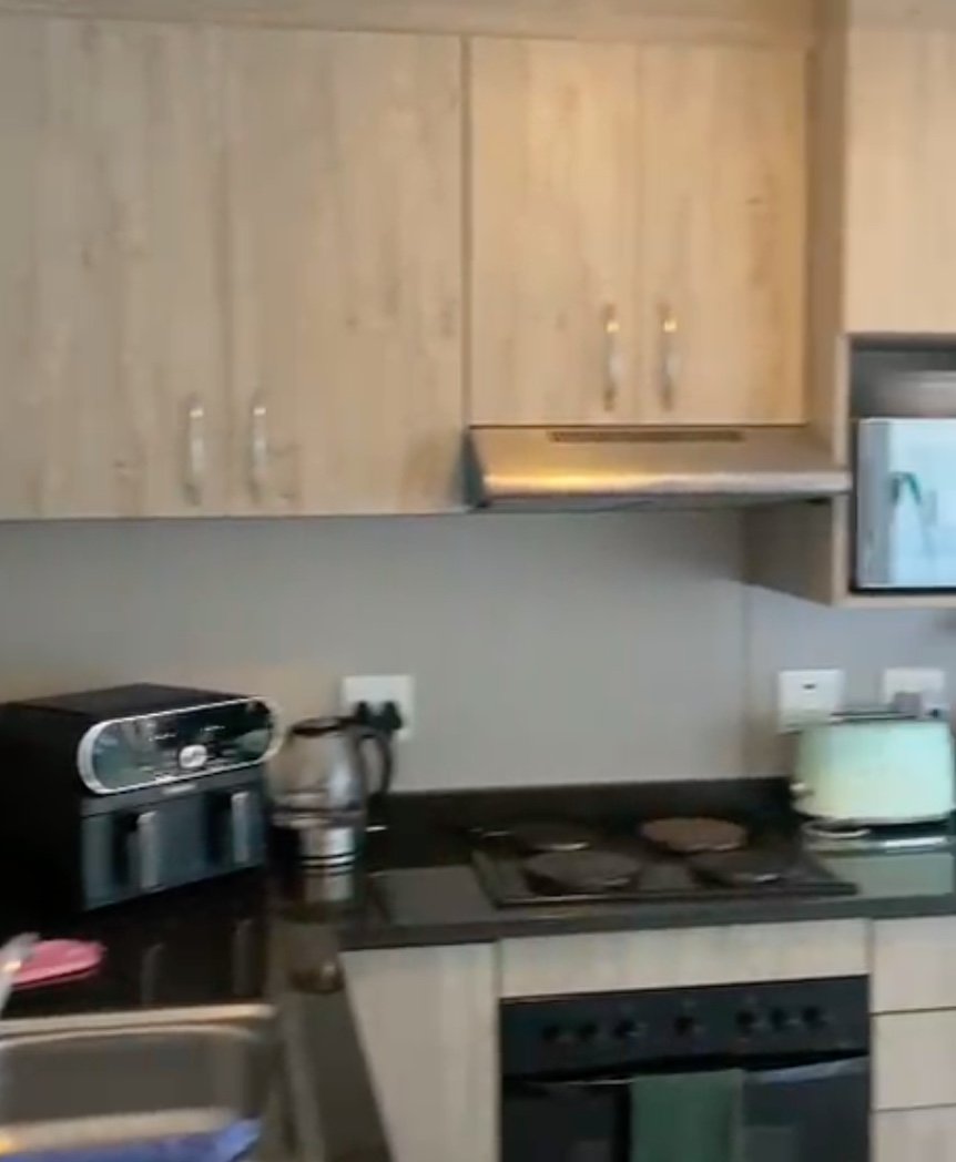 To Let 2 Bedroom Property for Rent in Buh Rein Estate Western Cape